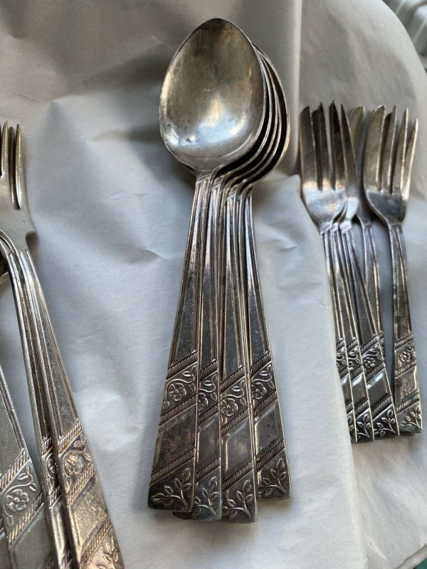 Quantity-Vltd-cutlery-Extra-silver-plated-viners-52-Items-265635323790-6