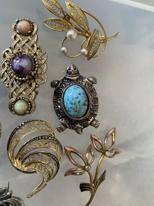 12-vintage-brooches-385010851835-2