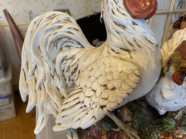 capodimonte-chickens-large-figure-385034523598-4